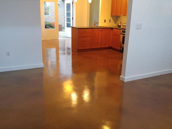Living Room facing Kitchen