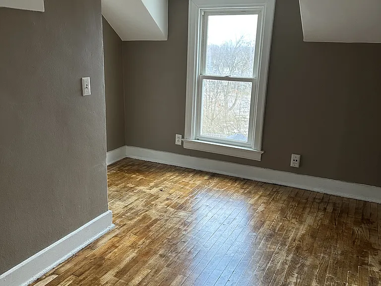 1229 W North St #2 — Photo 29