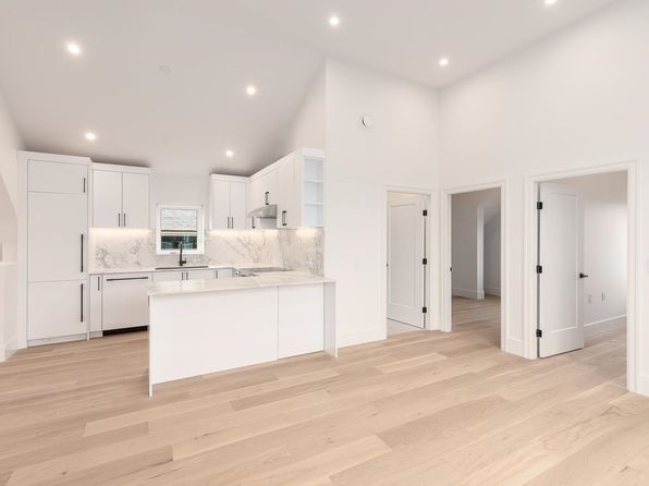 849 E 19th Ave, Vancouver, BC V5Z 1X4