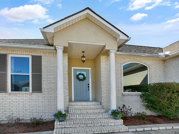 2nd image of 28017 Great Eagle Ave