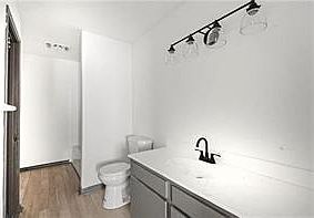 4th image of 4112 Lac Bienville Dr APT A