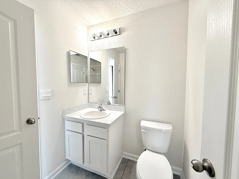 7670 Legacy Trl — Photo 21