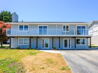 896 Galerno Rd #A/B, Campbell River, BC V9W5J4