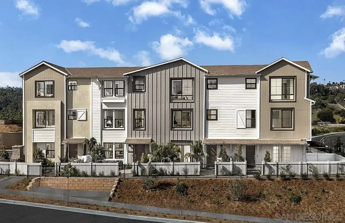 3 bed, 4.0 bath, 1688 sqft, $5,190 — Photo 1