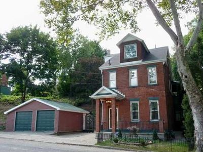 2716 S 18th St, Pittsburgh, PA, 15210