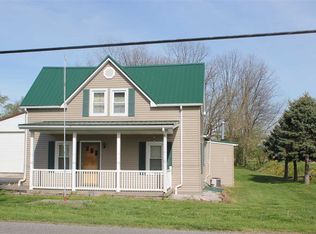 402 S West St, Haubstadt, IN 47639
