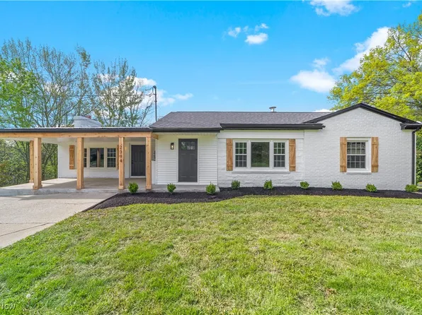 2394 Reimer Rd, Wadsworth, OH 44281