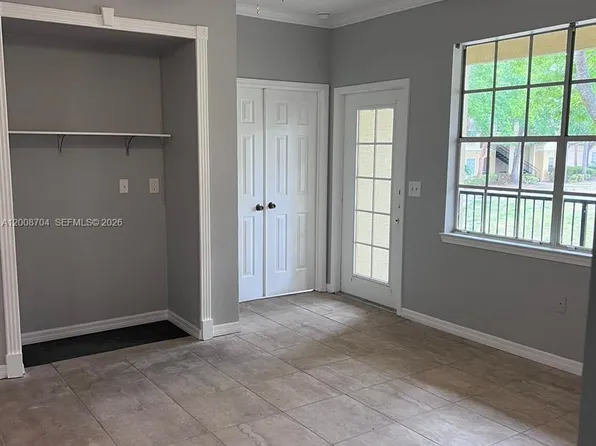 2544 Robert Trent Jones Dr APT 825, Orlando, FL 32835