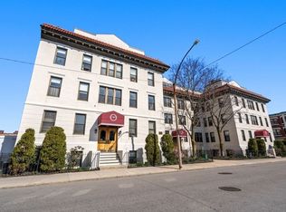 33 Brainerd Rd APT 209, Allston, MA 02134