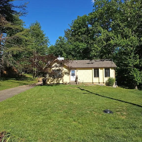 6 Tanager Rd — Photo 1