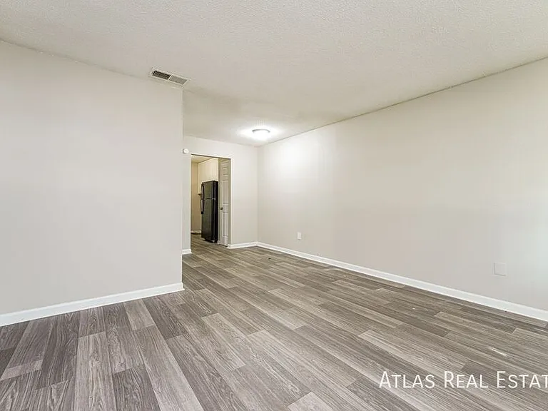 Rosemary Place — Photo 60