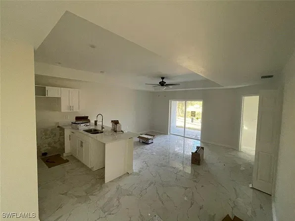 4762 15th St SW #1, Lehigh Acres, FL 33973