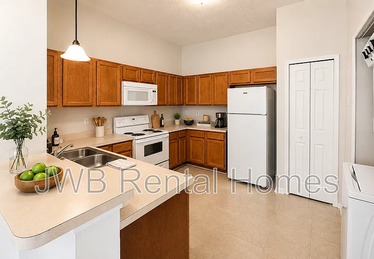 1423 Manotak Point Dr #102 — Photo 4