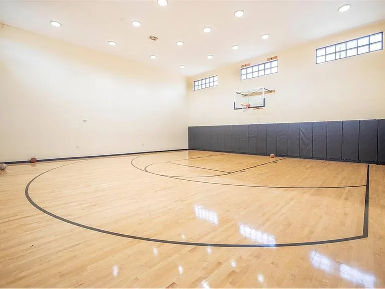 2049 Skimmer Ct W — Photo 16