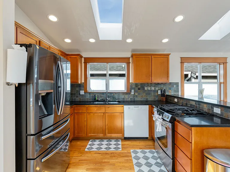 3006 SW Hinds St — Photo 15