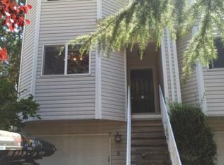 6 SE 105th Ave, Portland, OR 97233