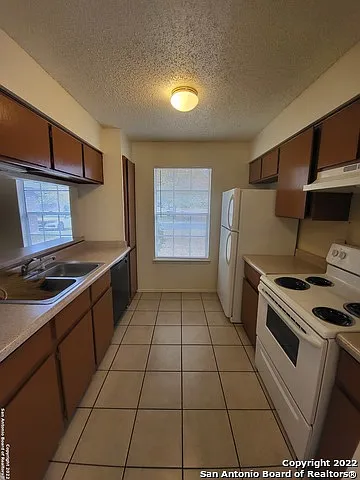 5311 Ashbury Dr — Photo 4