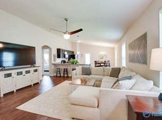 28160 Chasebrook Dr, Harvest, AL 35749