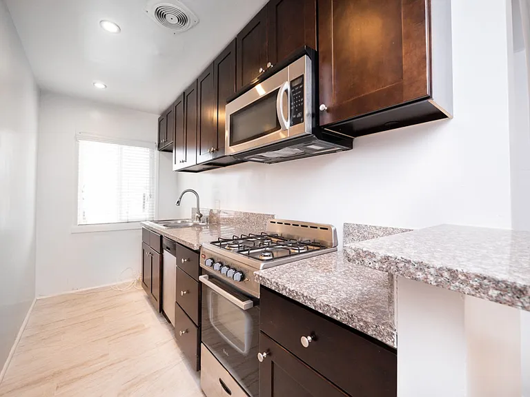 3742 Motor Ave — Photo 6