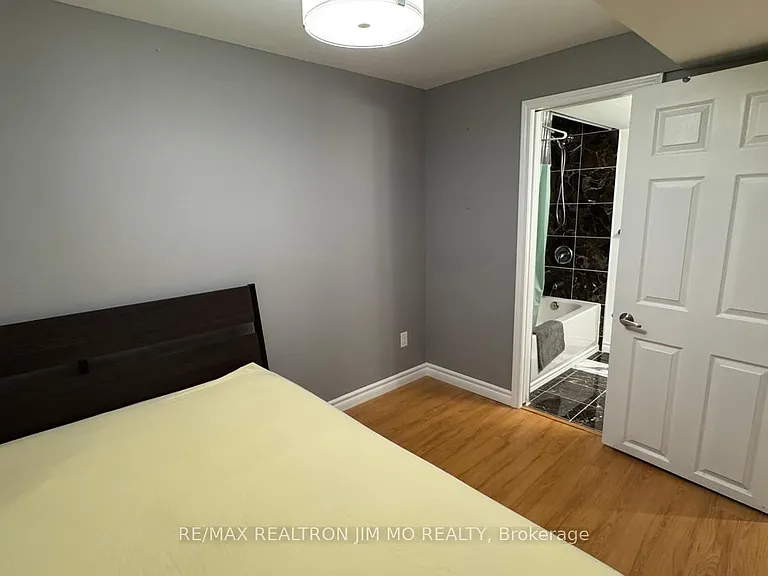 50 Reginald Cres #BASEMENT — Photo 8