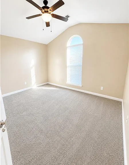 24 Tranquil Pl — Photo 4