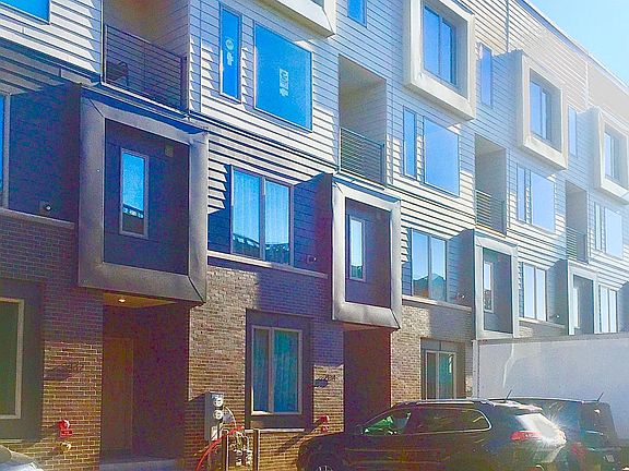 2nd image of 2134 Kensington Ct #-71