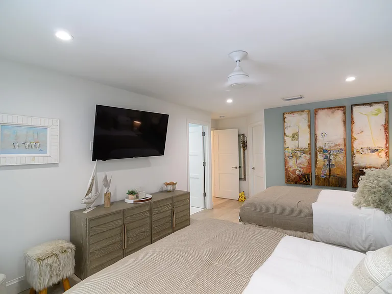 5246 Boca Marina Cir S — Photo 31