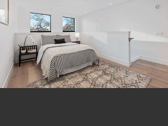 5th image of 2747 San Pablo Ave #212