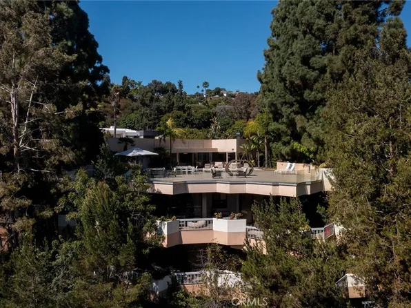 510 Leslie Ln, Beverly Hills, CA 90210