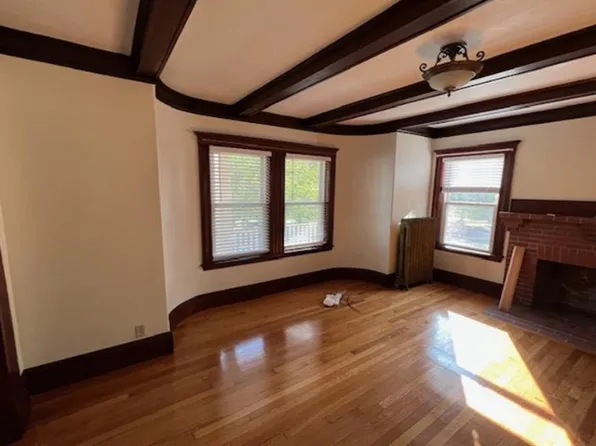 86 Powder House Blvd #1, Somerville, MA 02144