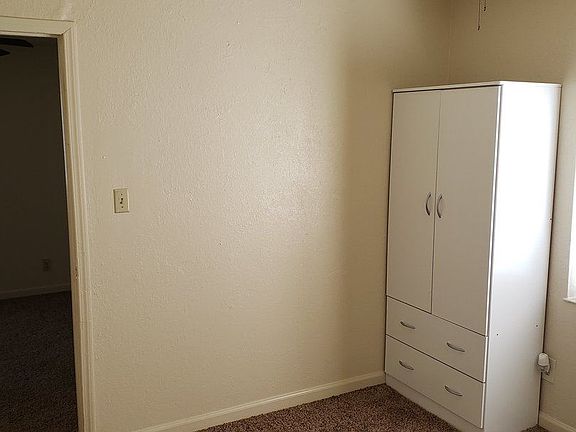 4th image of 1801 Olive Ave
