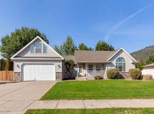 2057 E Goldleaf Ln, Coeur D Alene, ID 83815