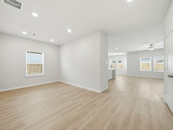 5th image of 14409 Elmfield Ln