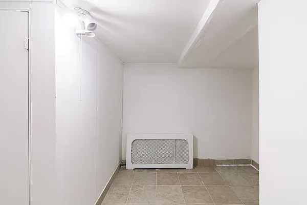 Rented by Sky Management | media 27