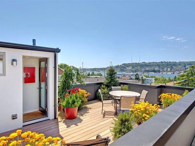 2353 Yale Ave E, Seattle, WA, 98102