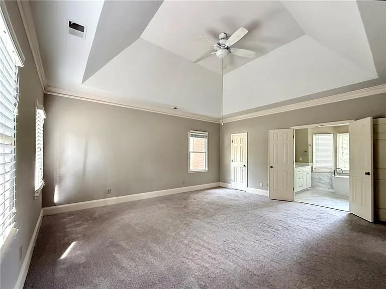 11175 Linbrook Ln — Photo 14