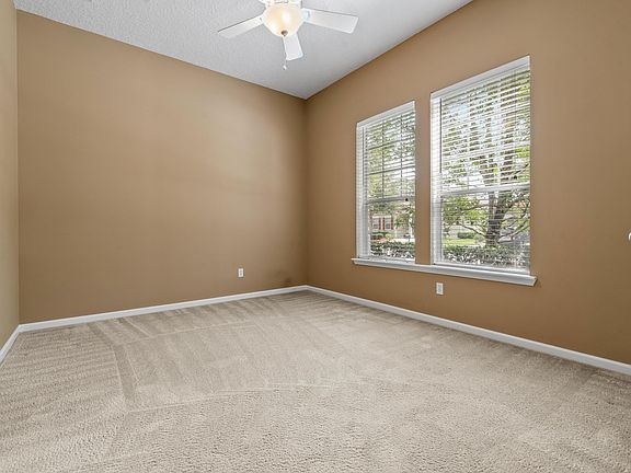 4th image of 12178 Hatherden Ct