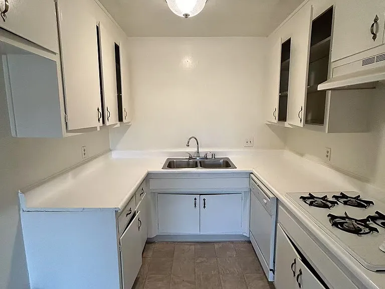 922 W Duarte Rd #11 — Photo 9