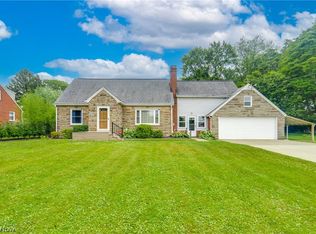 708 Grove St NE, Canton, OH 44721
