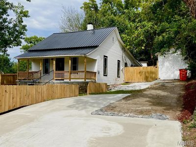 360 3rd St, Ellington, MO, 63638