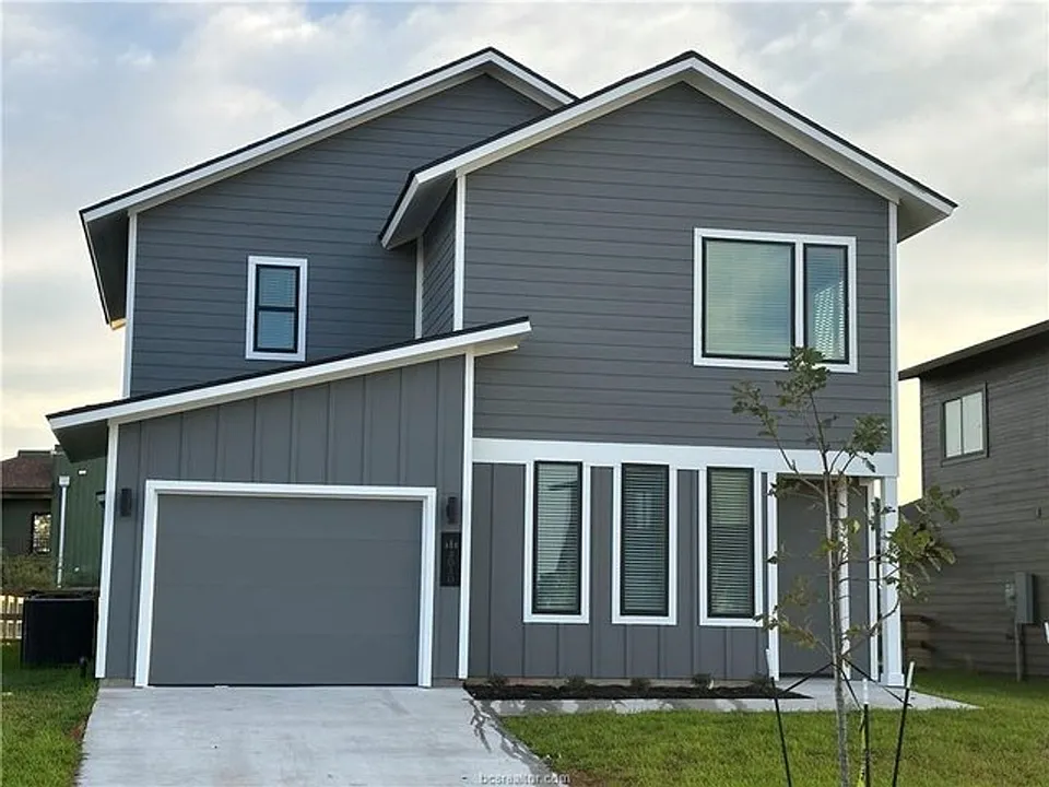 3010 Alpha Wolf Ct
