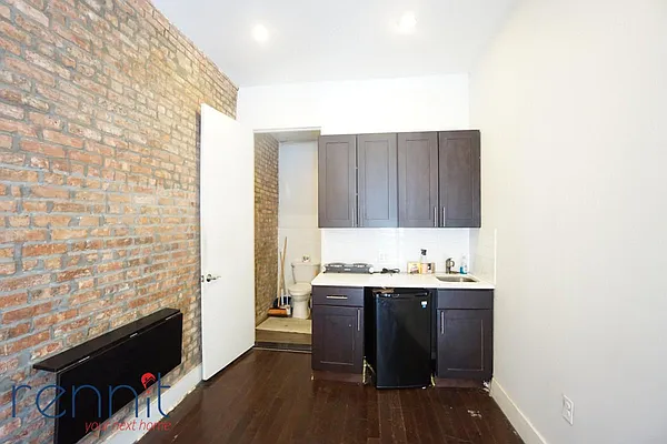 Rented by Rennit Inc. | media 18