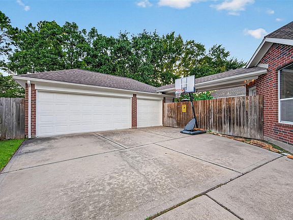 4th image of 4406 Autumn Mist Ct