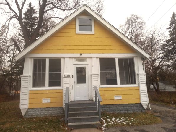 24833 Bennett St