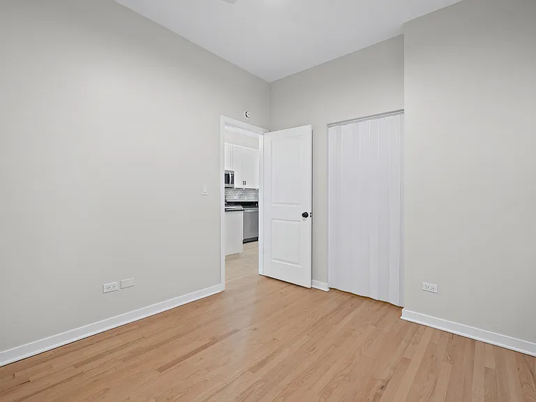 1747 N Wolcott Ave #1 — Photo 8