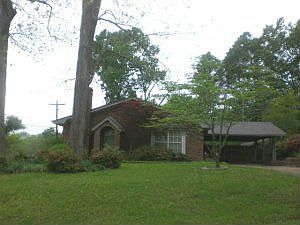 1st image of 20 Eutaw Dr