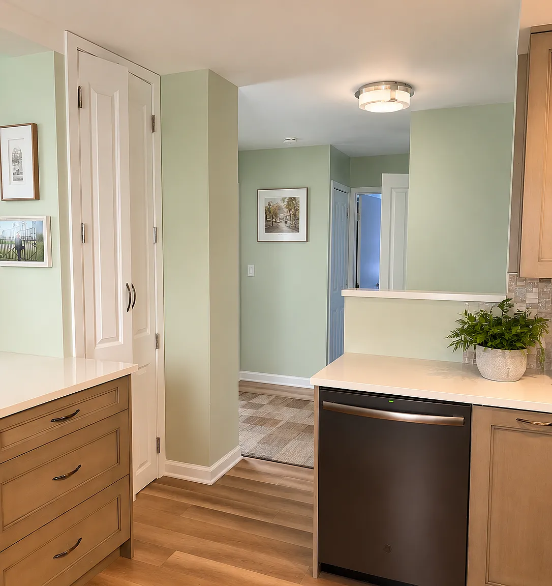 2 bed, 1250 sqft, $4,500 — Photo 3