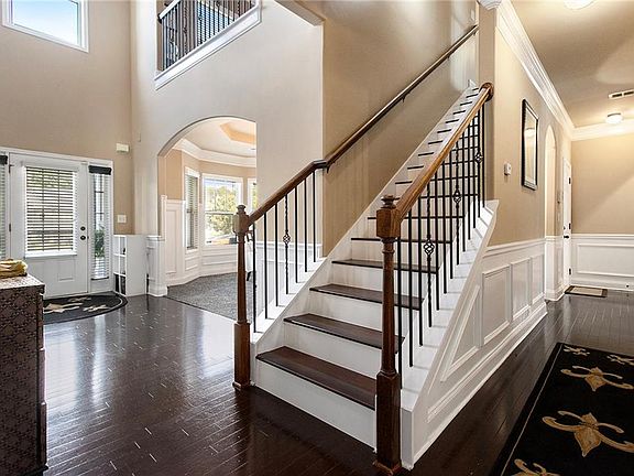 3rd image of 153 Hilda Way