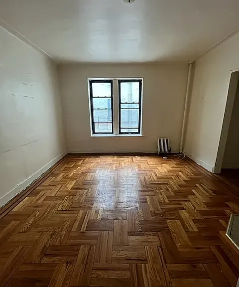3420 Avenue H #2B — Photo 1