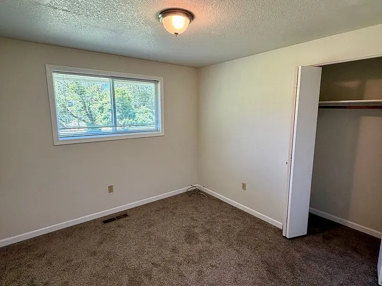 1191 Sable Dr — Photo 16